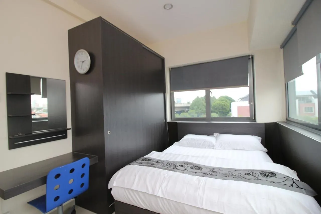 Aparthotel Jjh Serviced Apartments Near Serangoon Mrt Singapore