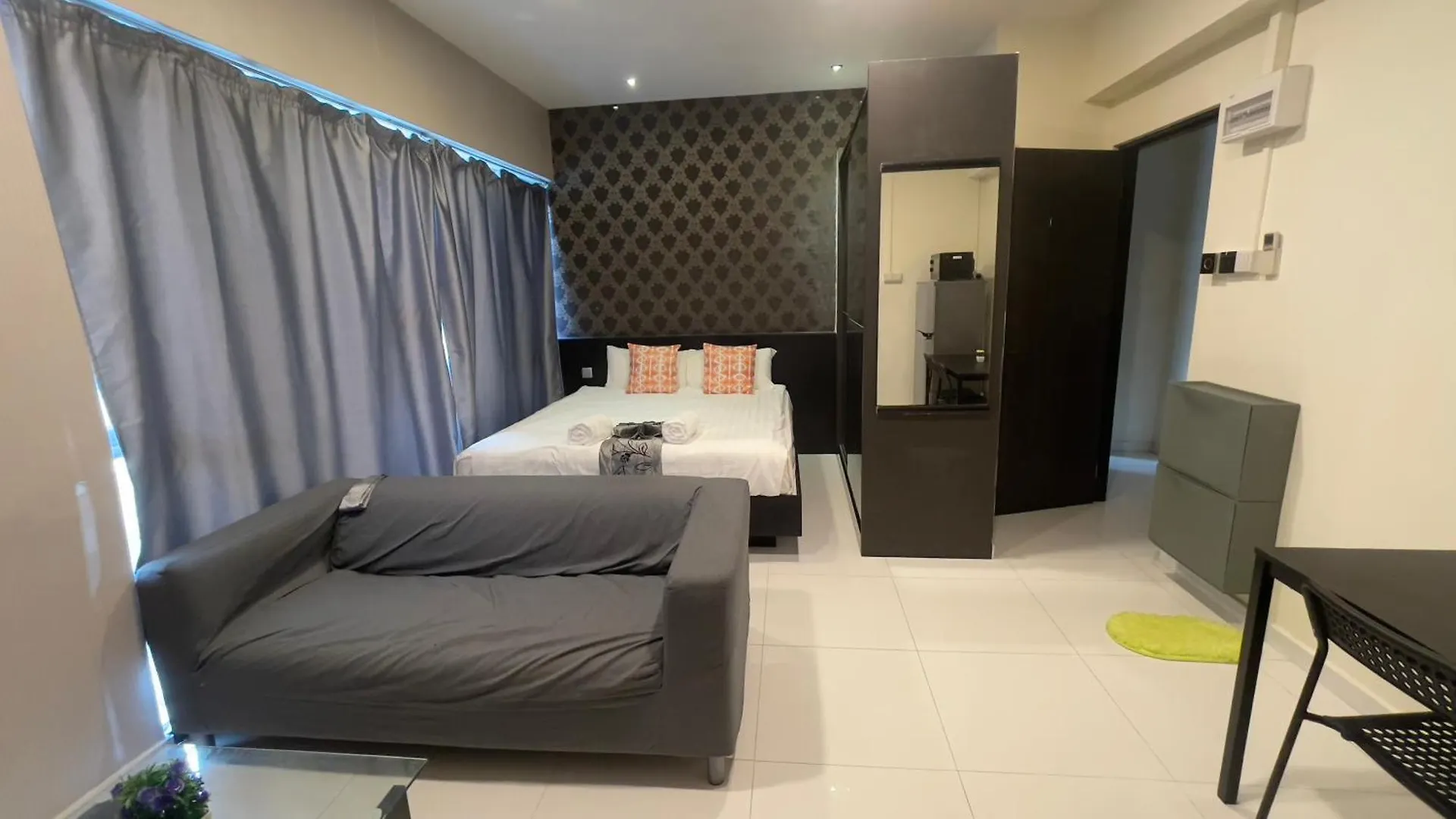 Jjh Serviced Apartments Near Serangoon Mrt Singapore